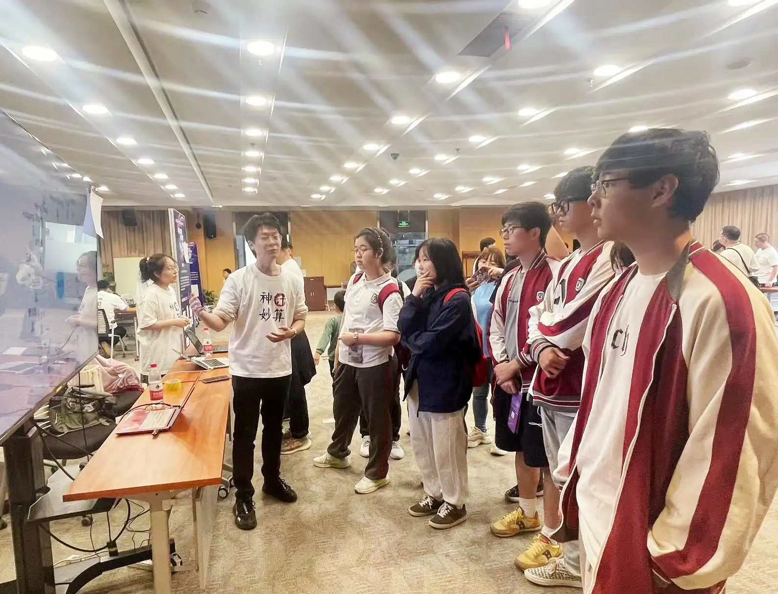 北外同文素材 遇见科学,预见未来