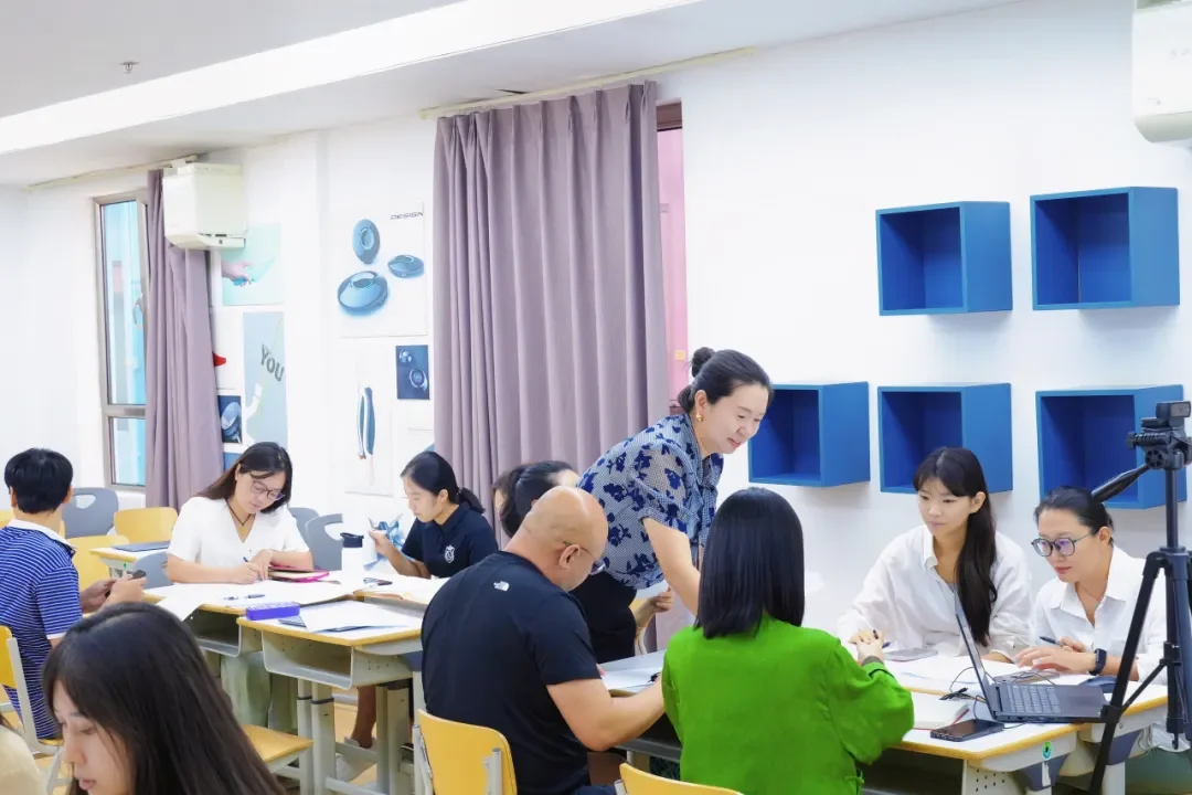 北外同文素材 教育从“心”开始 ——北外同文开展新学期班主任专题培训