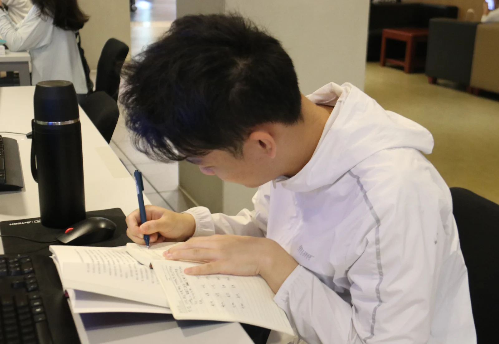 北外同文素材 教学观察｜“启迪心智，书香同文” 阅读习惯培养活动