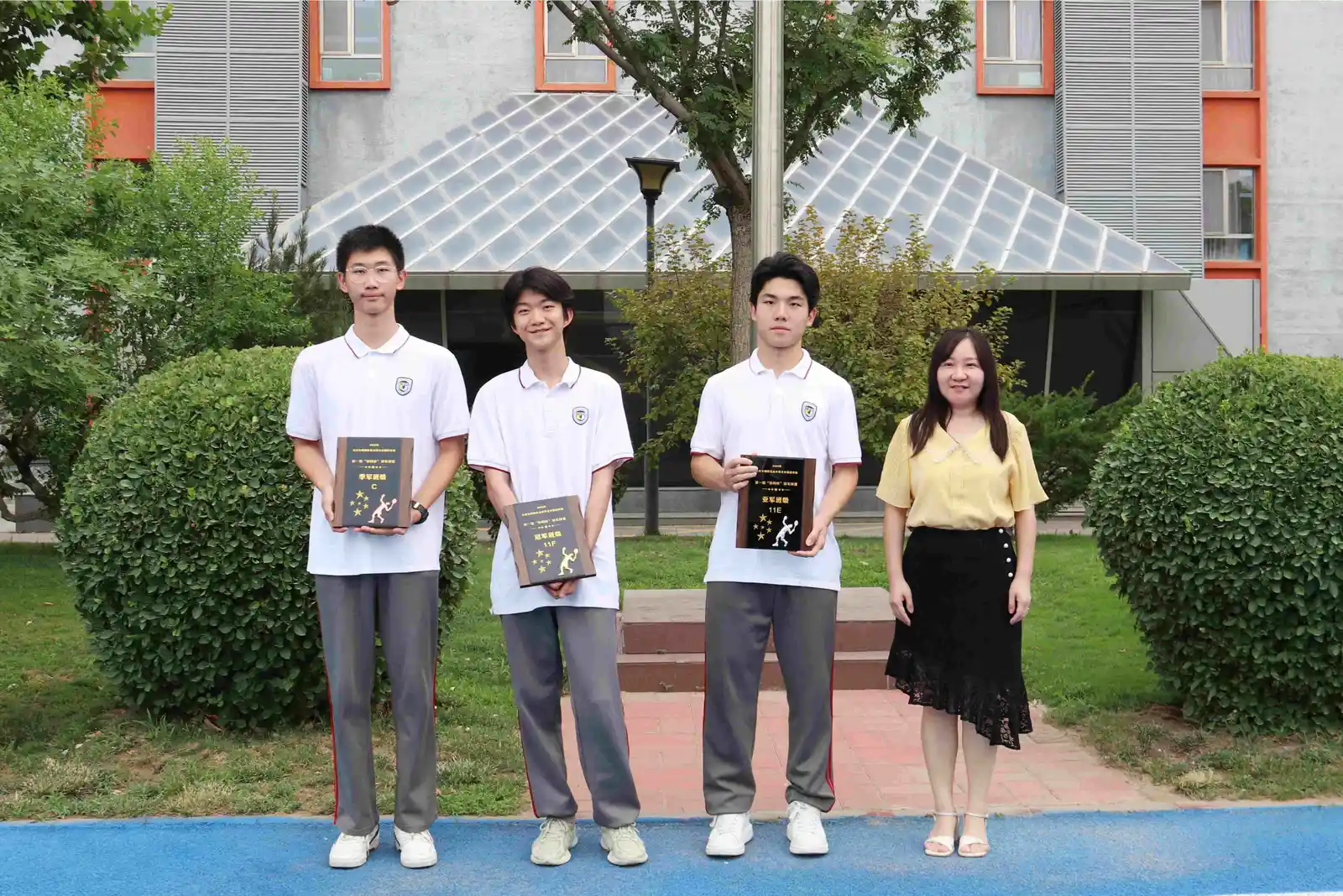 北外同文素材 轻羽飞扬,燃动青春